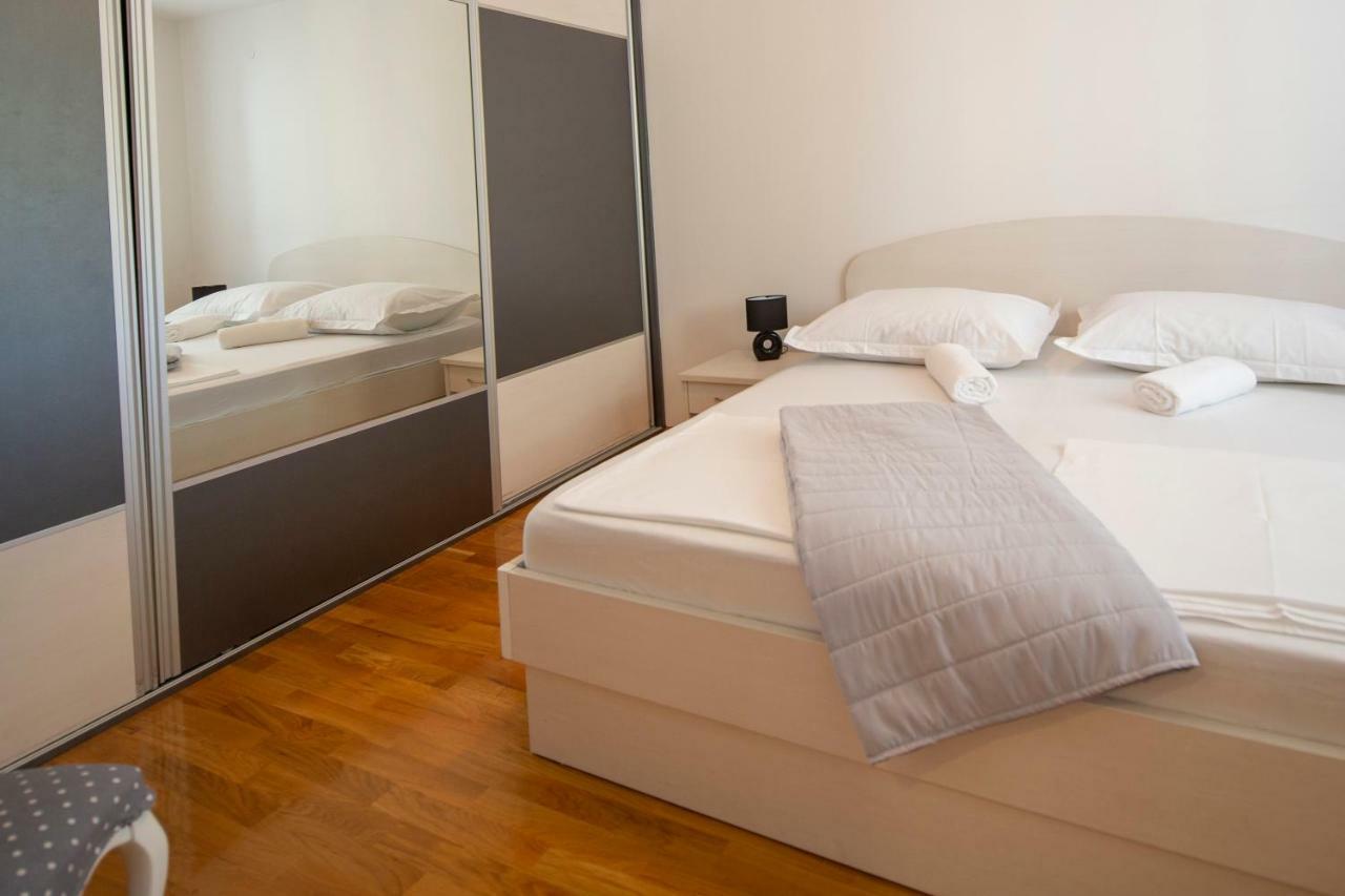 Apartman Pjero 3+2 マカルスカ エクステリア 写真